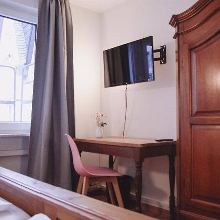 Digital Check-In - Stapelhaeuschen Hotel Koln Bagian luar foto